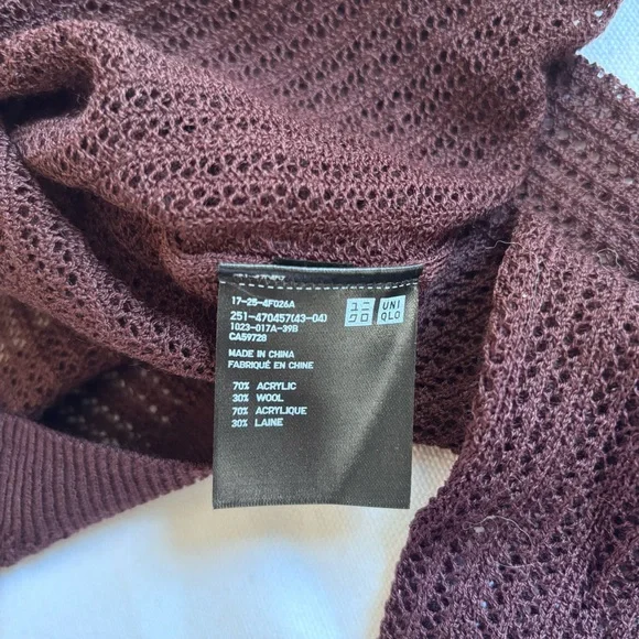Uniqlo I NWT US S Lace Crewneck Sweater I Dark Brown - Picture 5 of 8